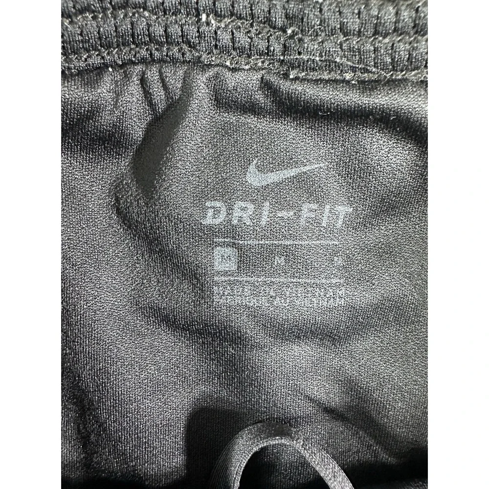 Nike women black