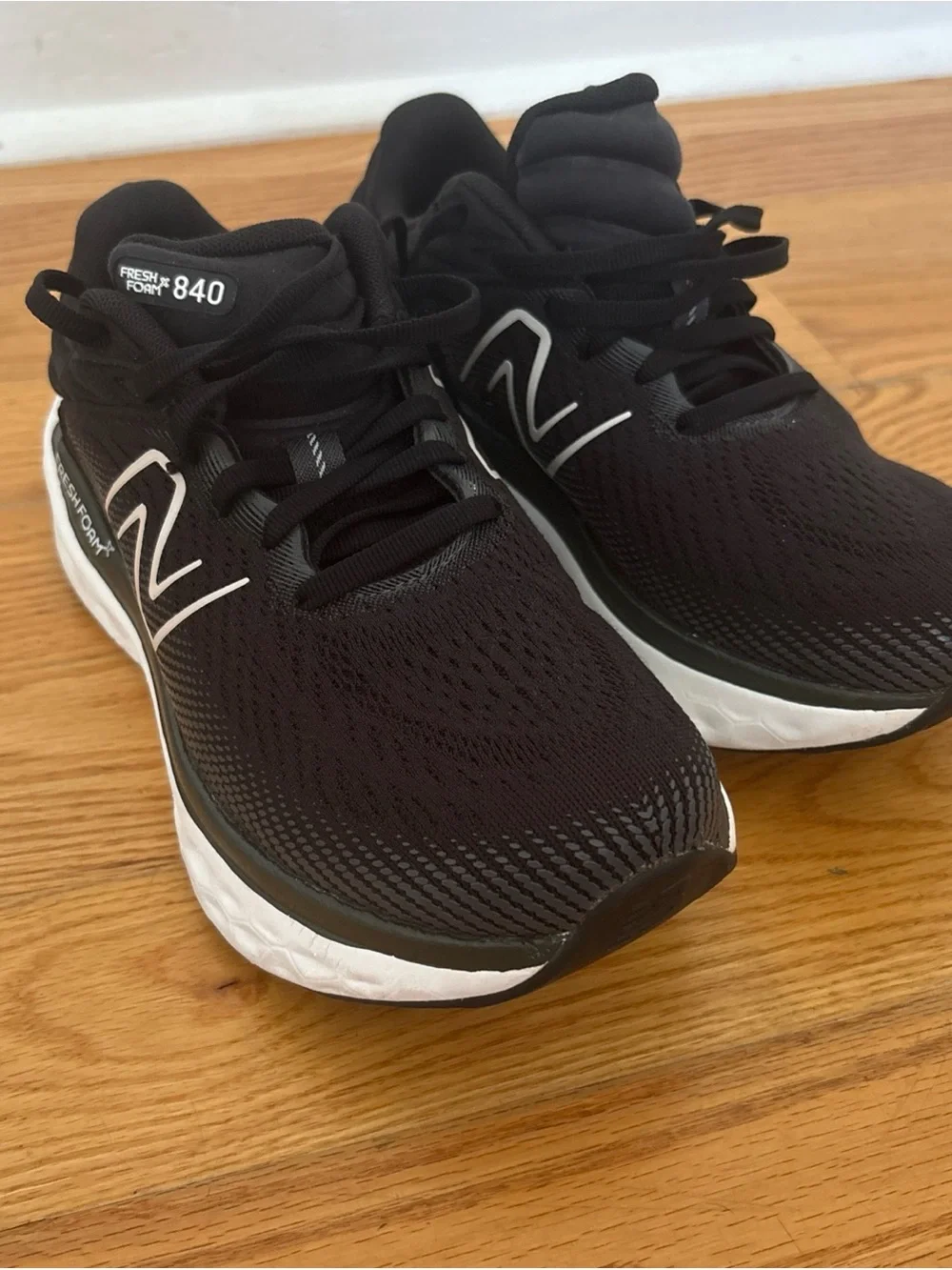New Balance Black and White Fresh Foam 840 Running Shoes
