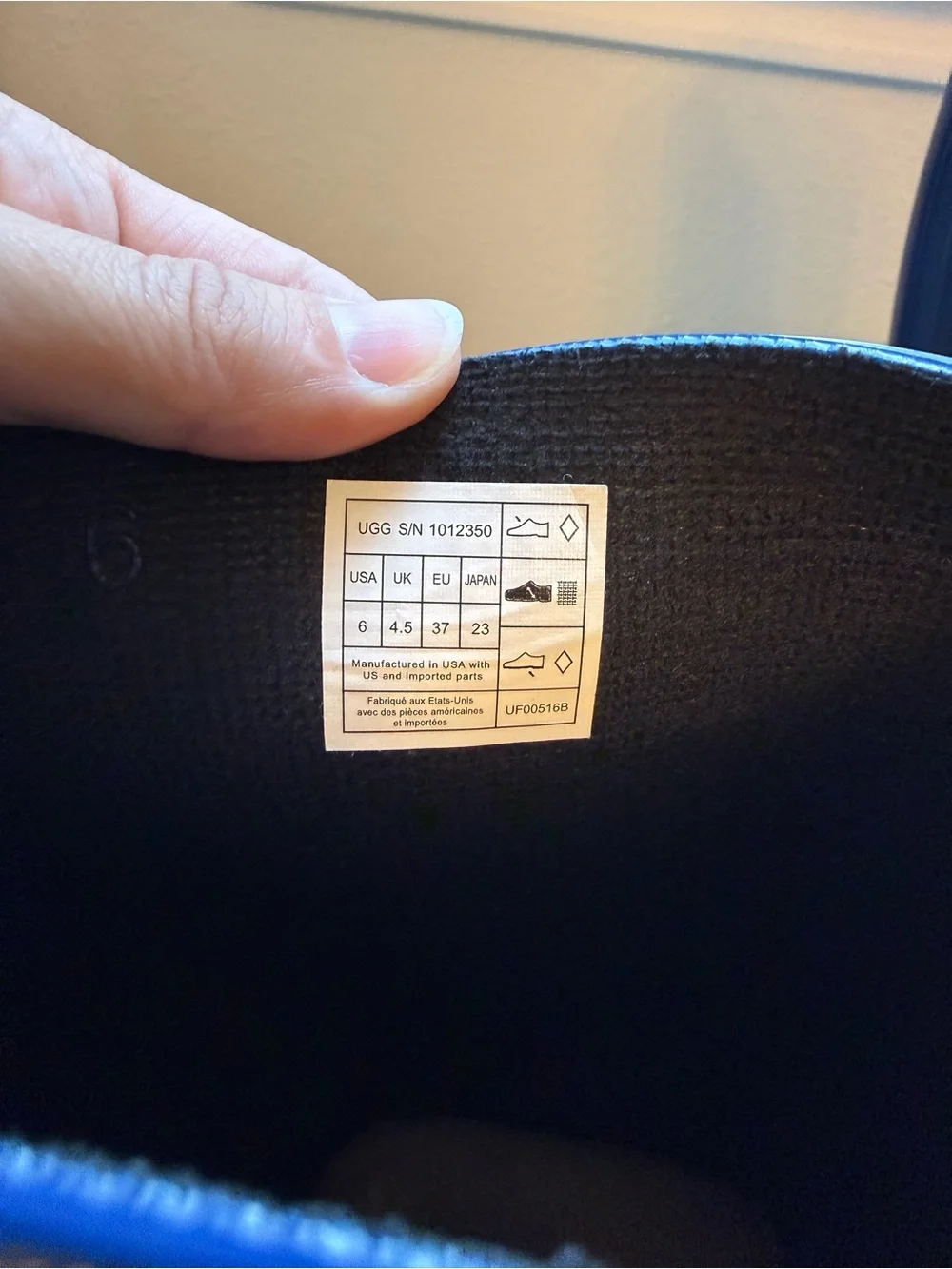 UGG tall medallion