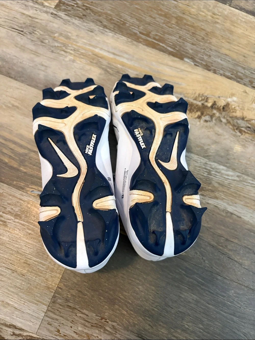 Nike women’s softball