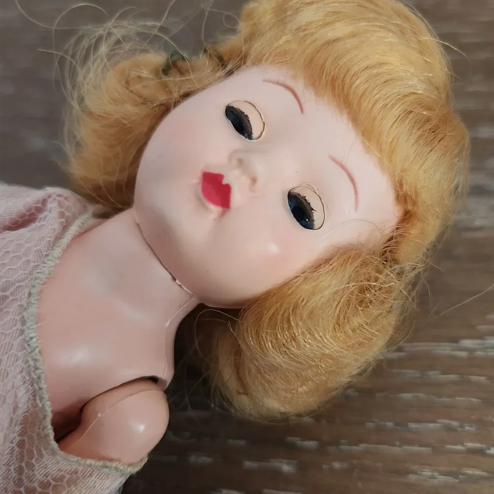 Madame Alexander vintage 1950