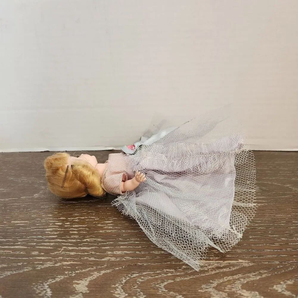 Madame Alexander vintage 1950