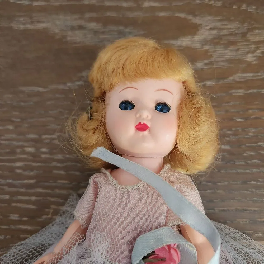 Madame Alexander vintage 1950