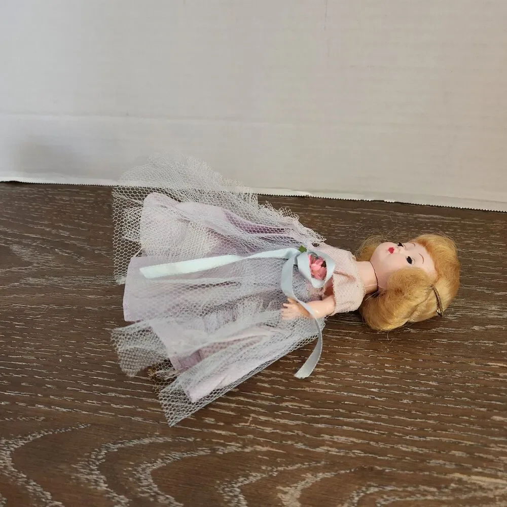Madame Alexander vintage 1950