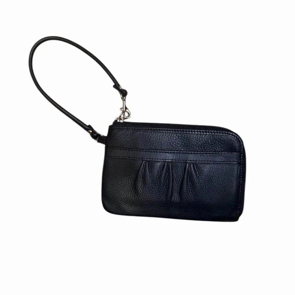 Fossil Wristlet Wallet Small Black Silver Toned Zip Strap