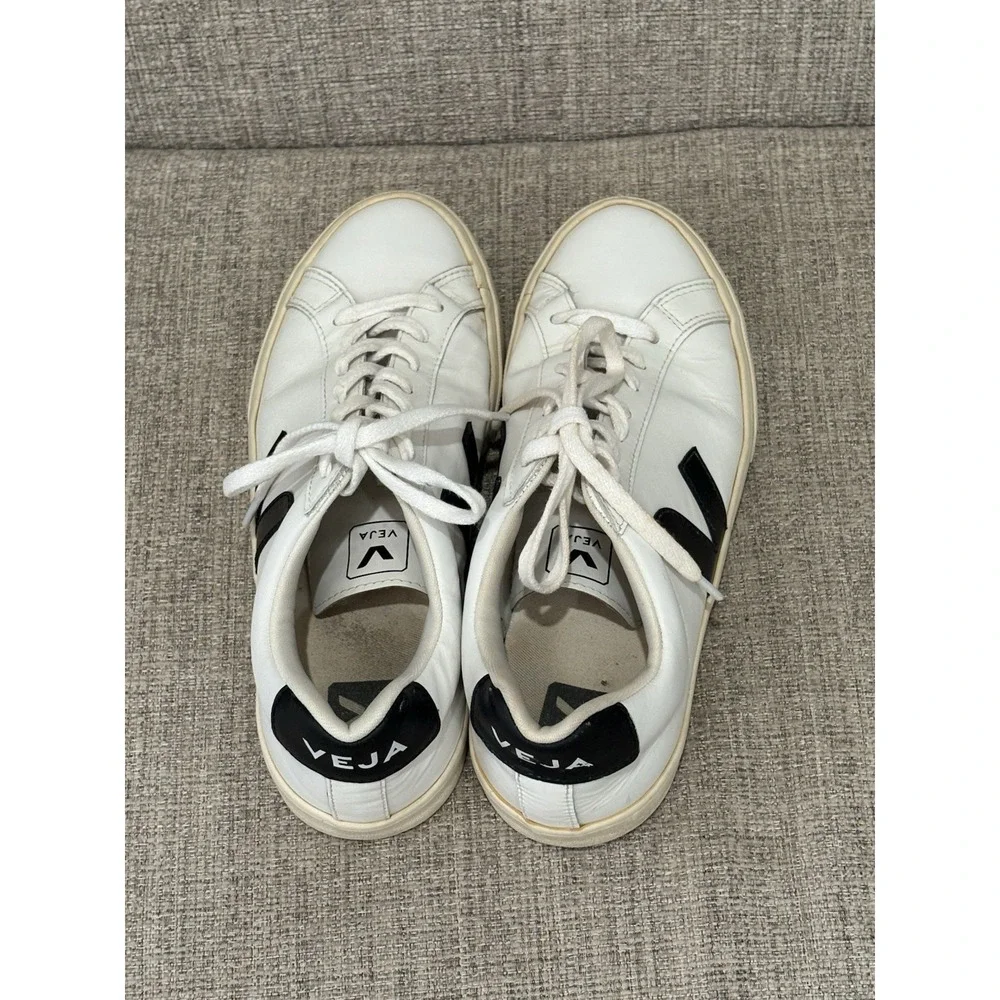 Veja esplar leather