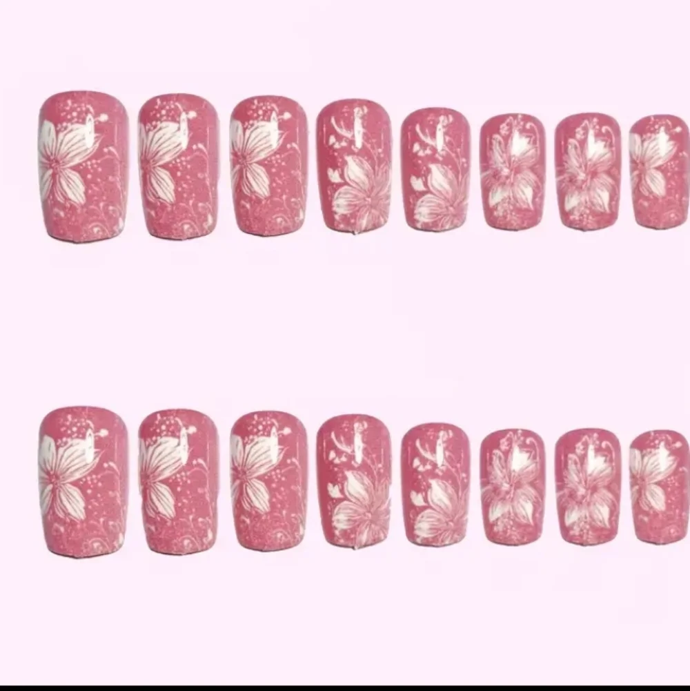 N/A pink look nails