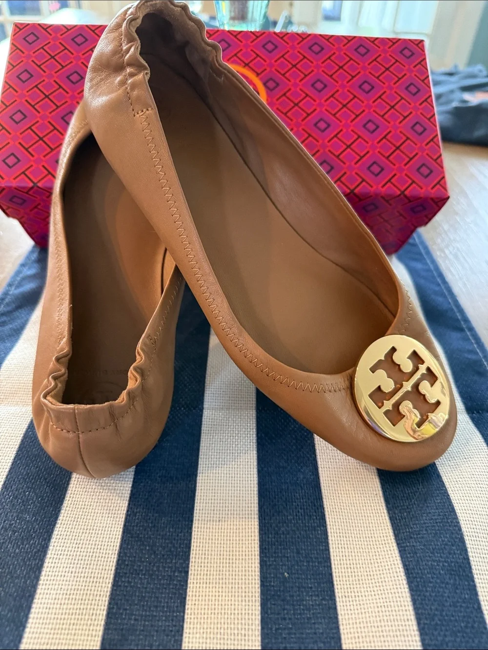 Tory Burch classic tory