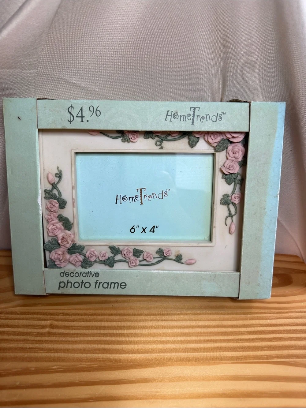 Hometrends brand new
