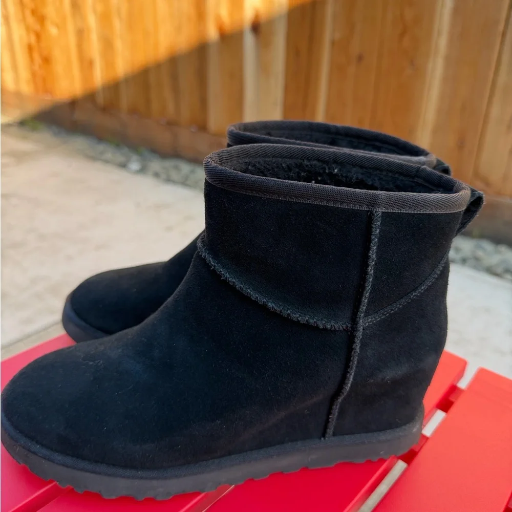 UGG euc classic
