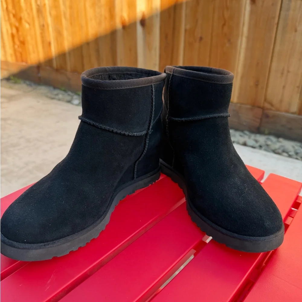 UGG euc classic