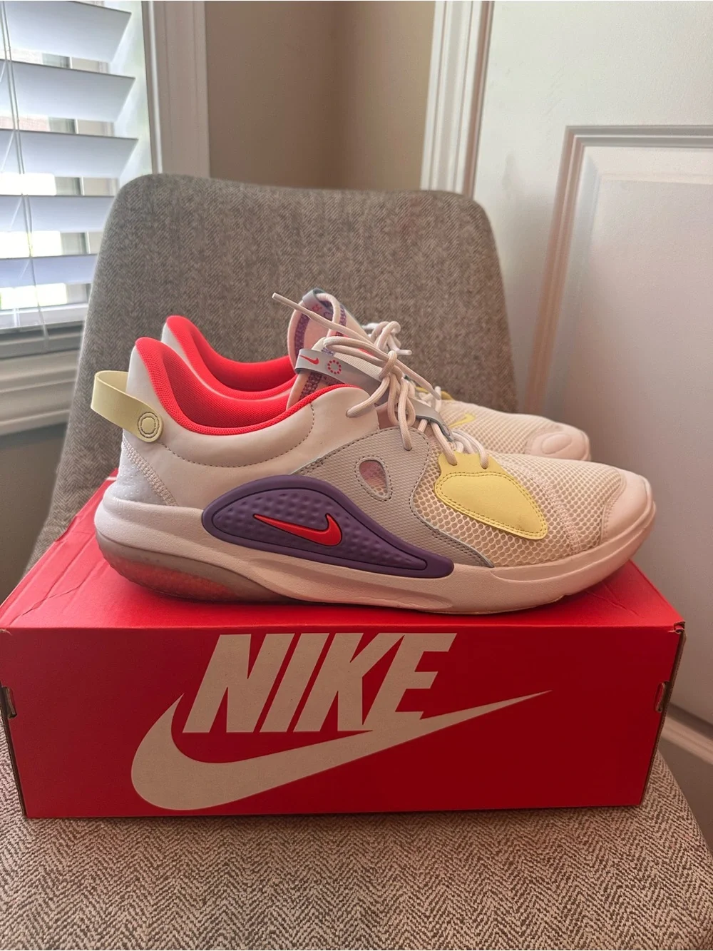 Nike lightweight breathable