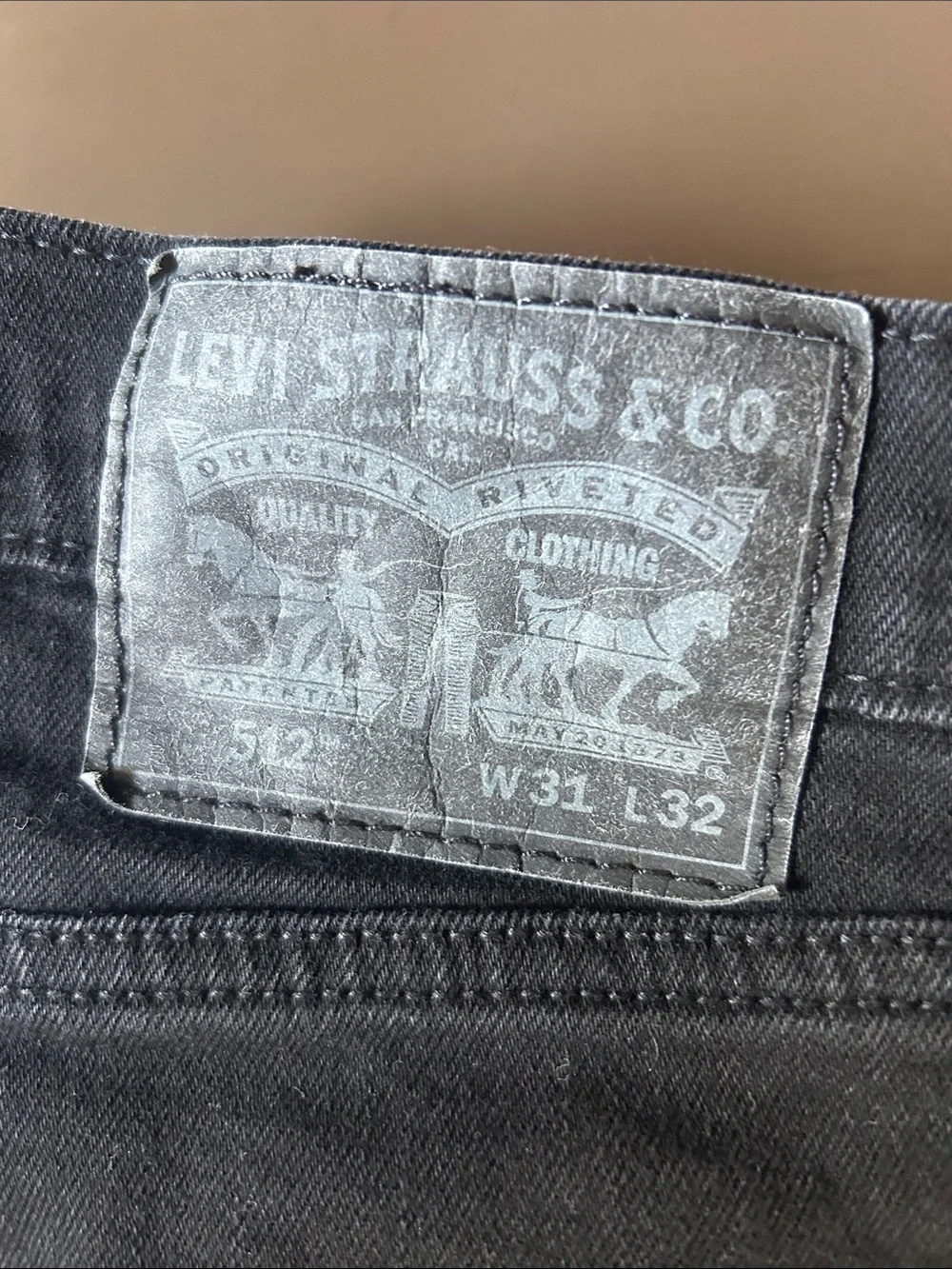 Levis slim silhouette