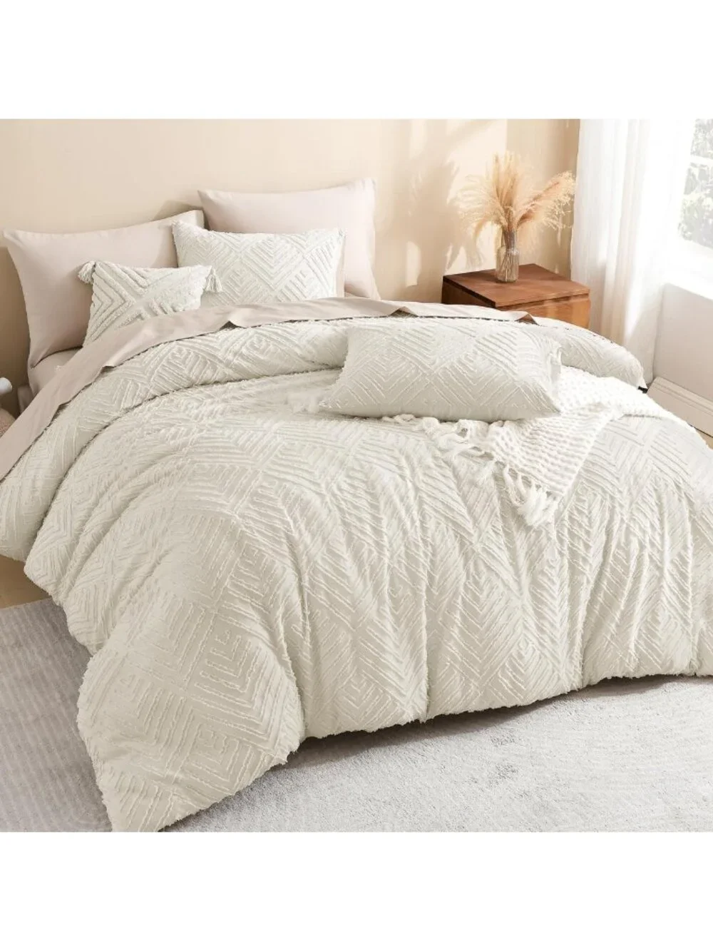 Beige Queen Comforter Set - 3 Piece Cream Tufted Boho Farmhouse Bedding