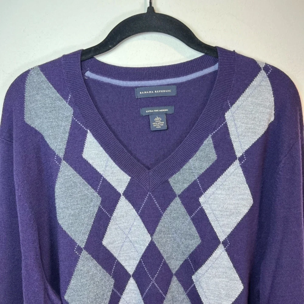 Banana Republic Merino Wool Argyle Sweater Purple V-Neck Preppy Office  Sz Large