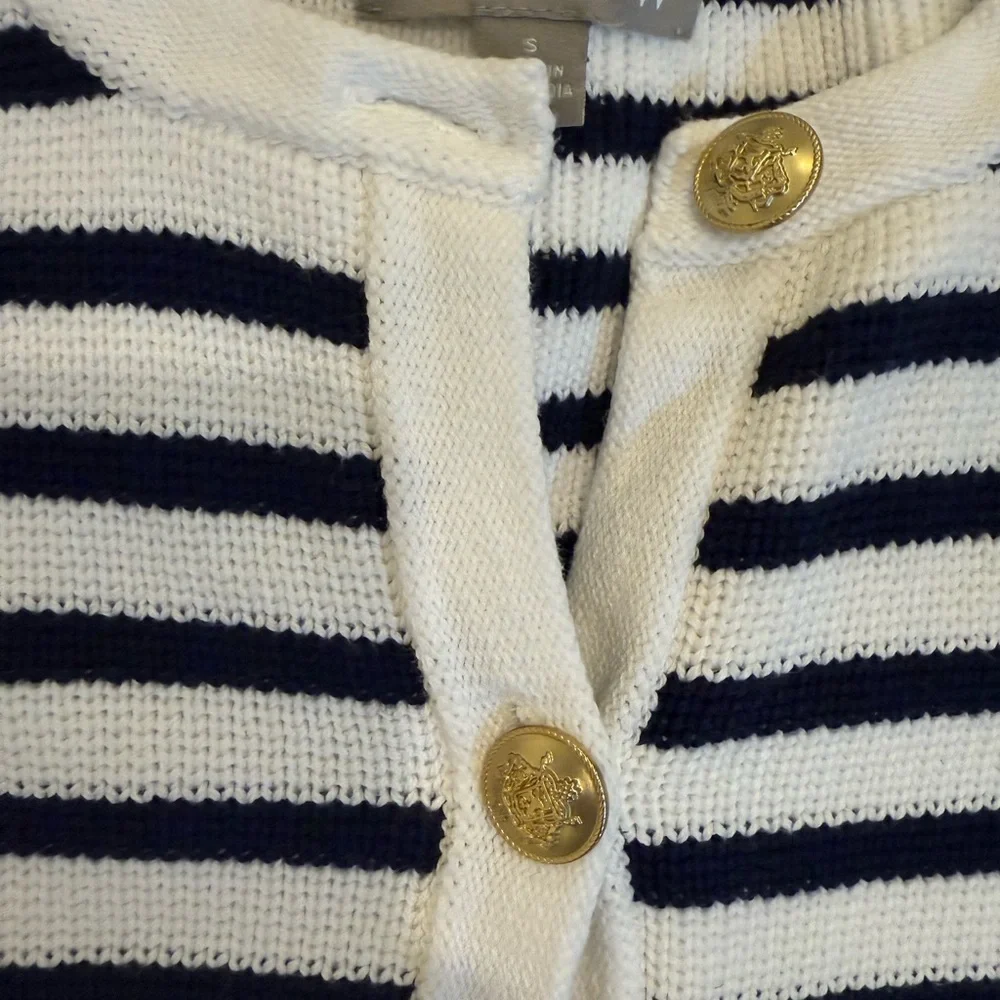 J. Crew reposhing this