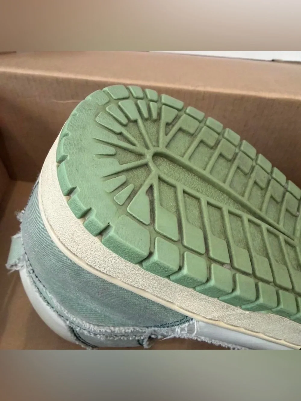 Nike high top