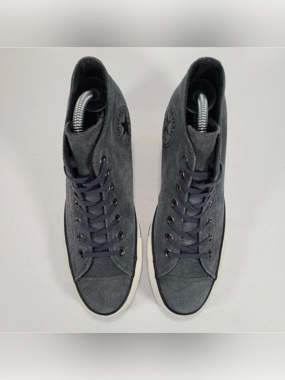 Converse photos pre wedge