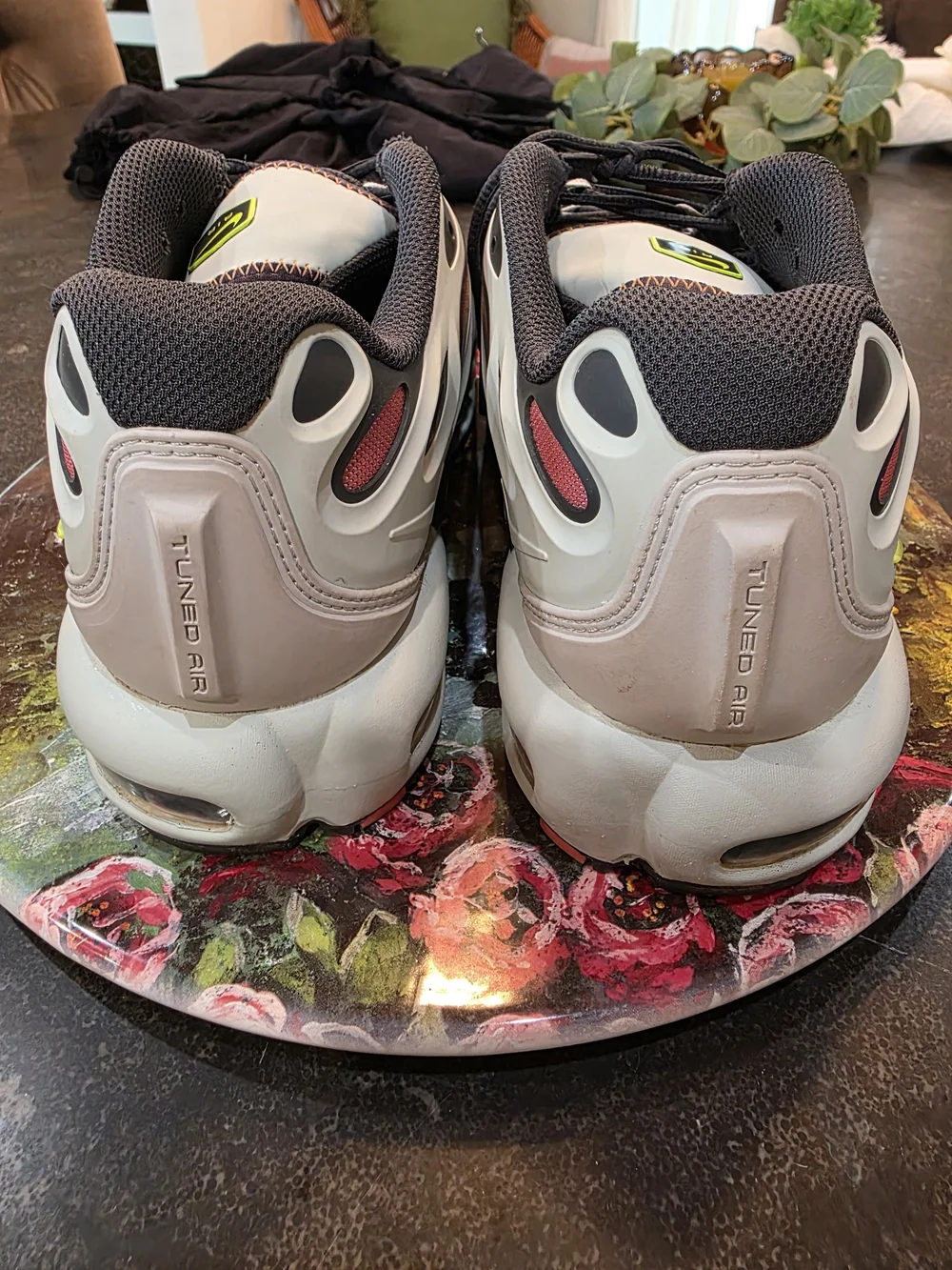 Nike air sneakers