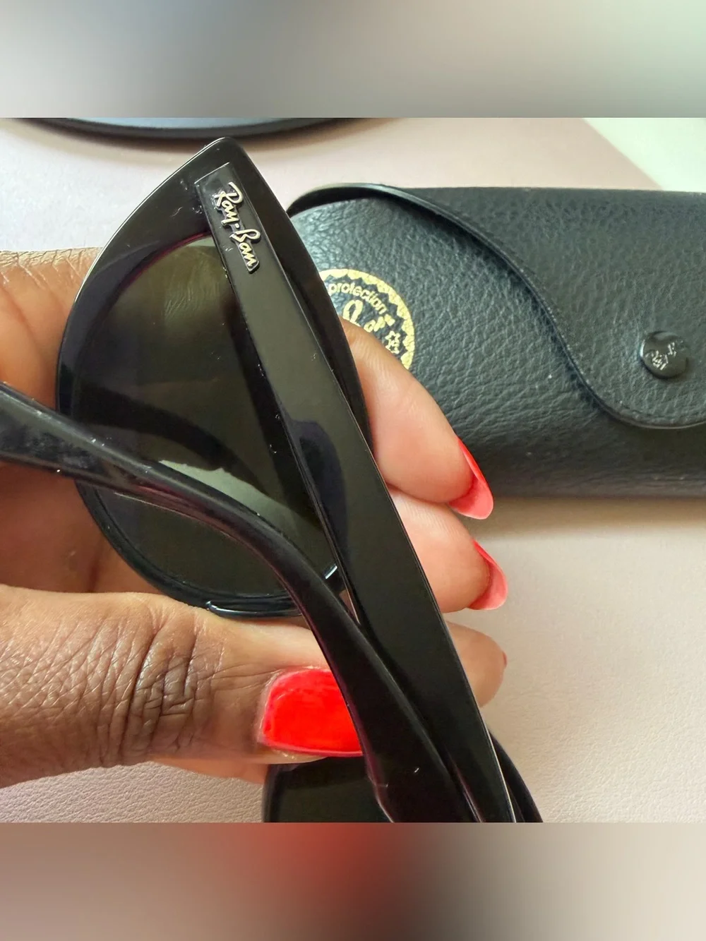 Ray-Ban stylish ray