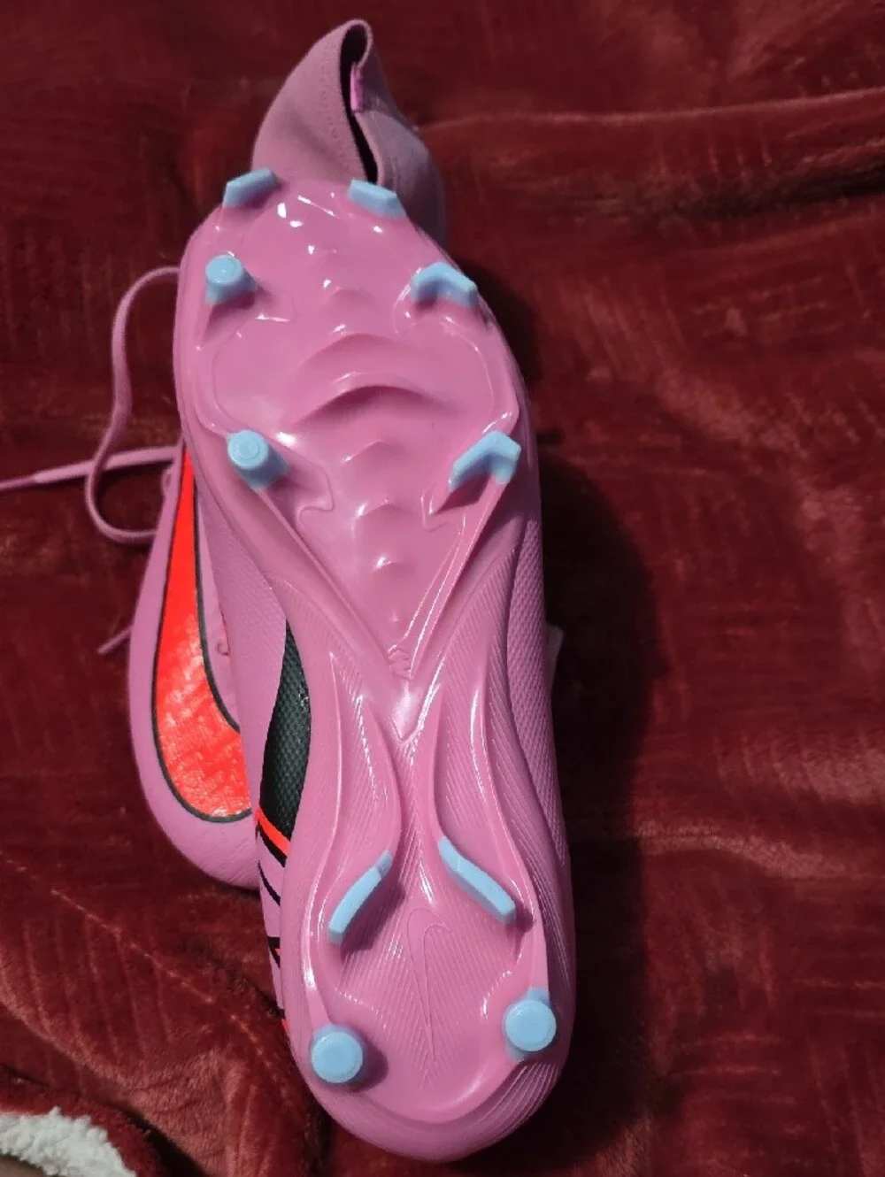 Nike lightweight soccer