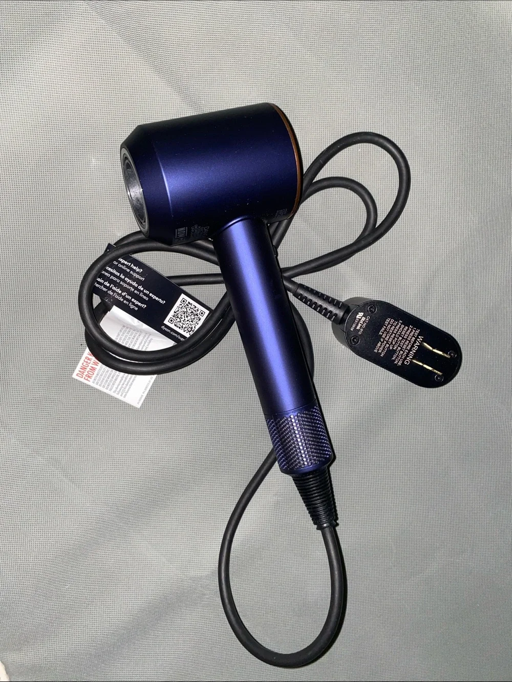 Dyson supersonic hairdryer