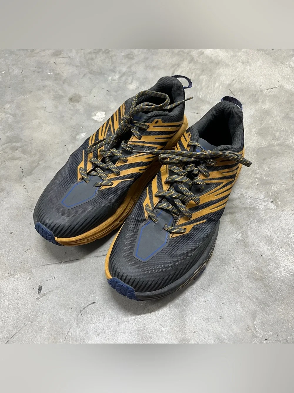 Hoka One One hoka one