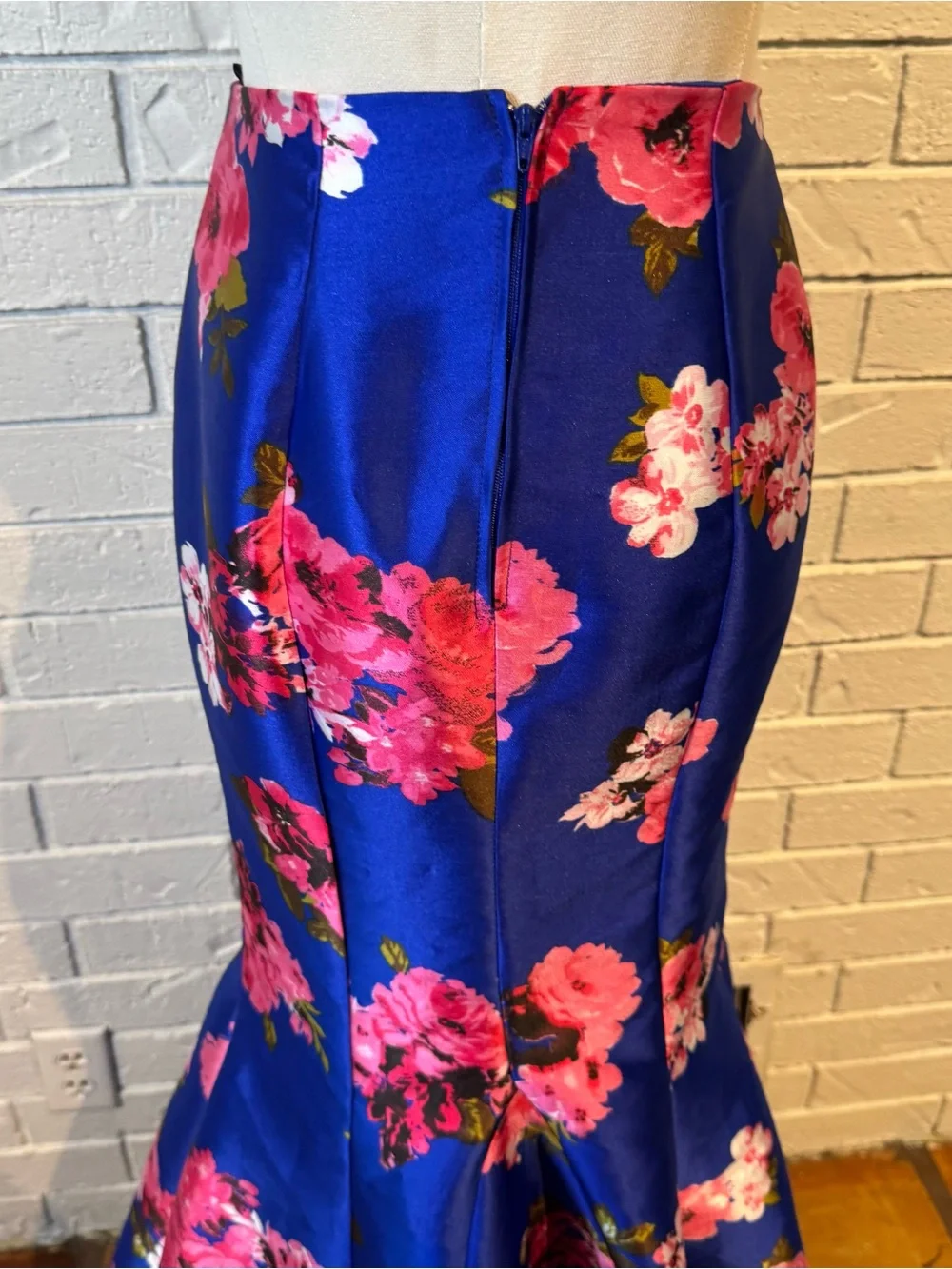 B. Darlin Blue Pink Floral Mermaid Fit and Flare Formal Maxi Skirt Womens 1/2