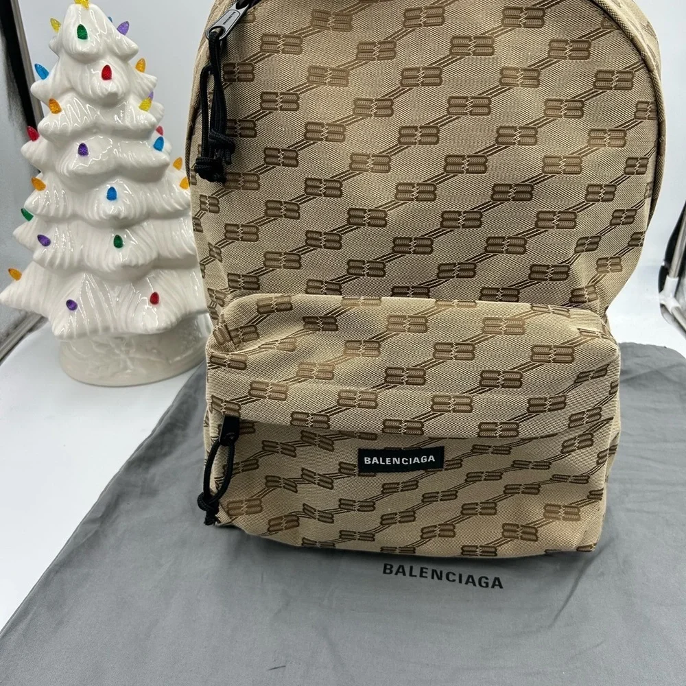 Balenciaga absolutely new