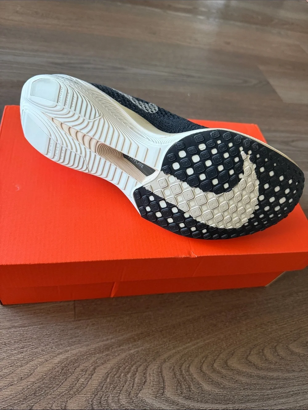 Nike zoomx vaporfly