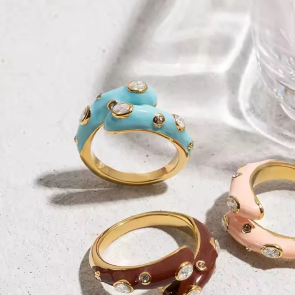 Anthropologie bring you