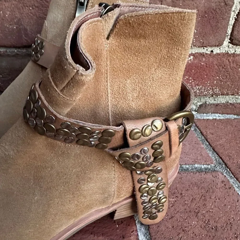 Antelope step out