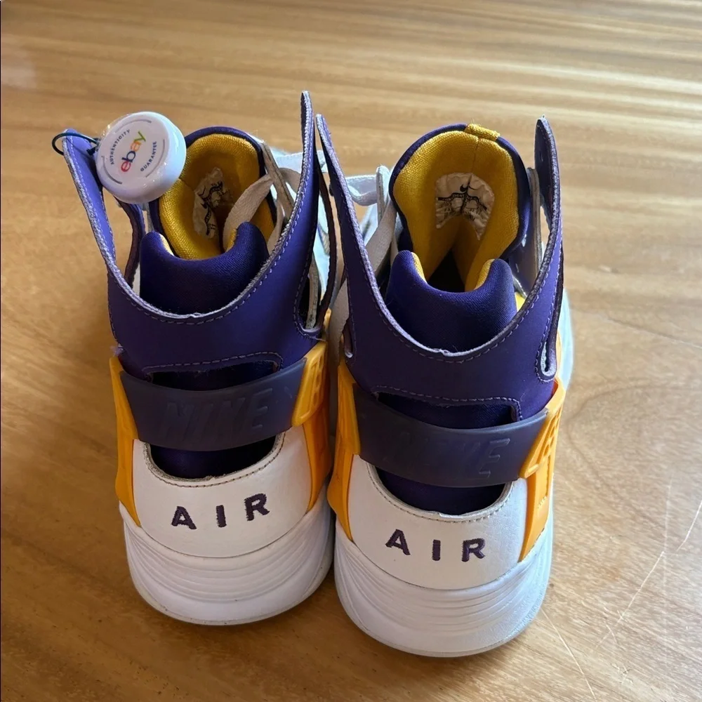 Nike like new