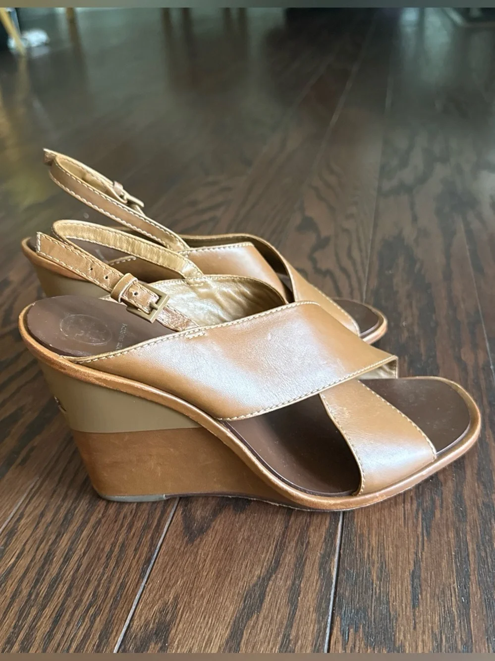 Tory Burch tory burch