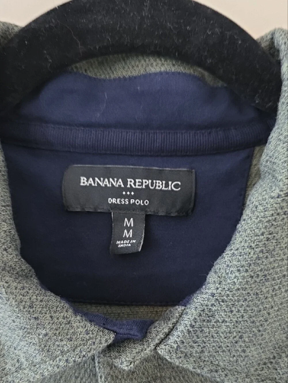 Banana Republic clean button placket