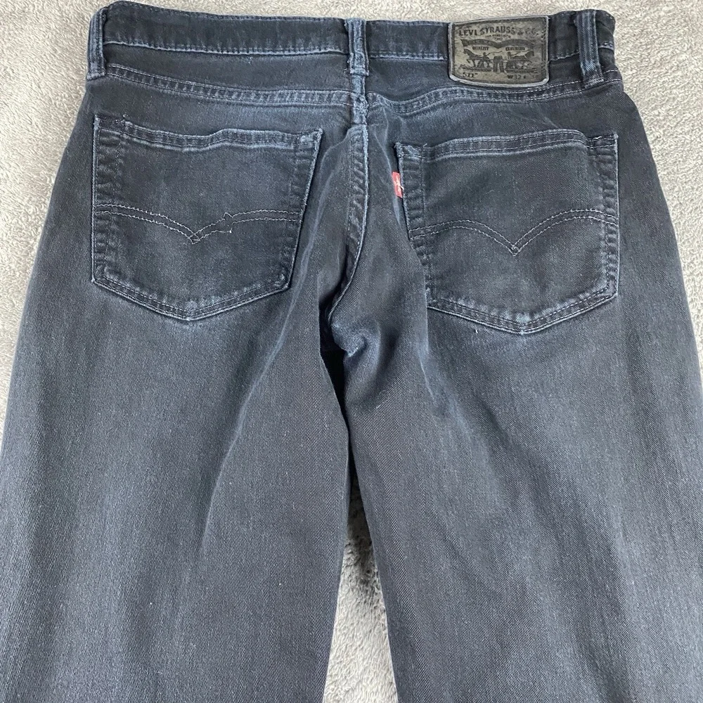Levis cuff has