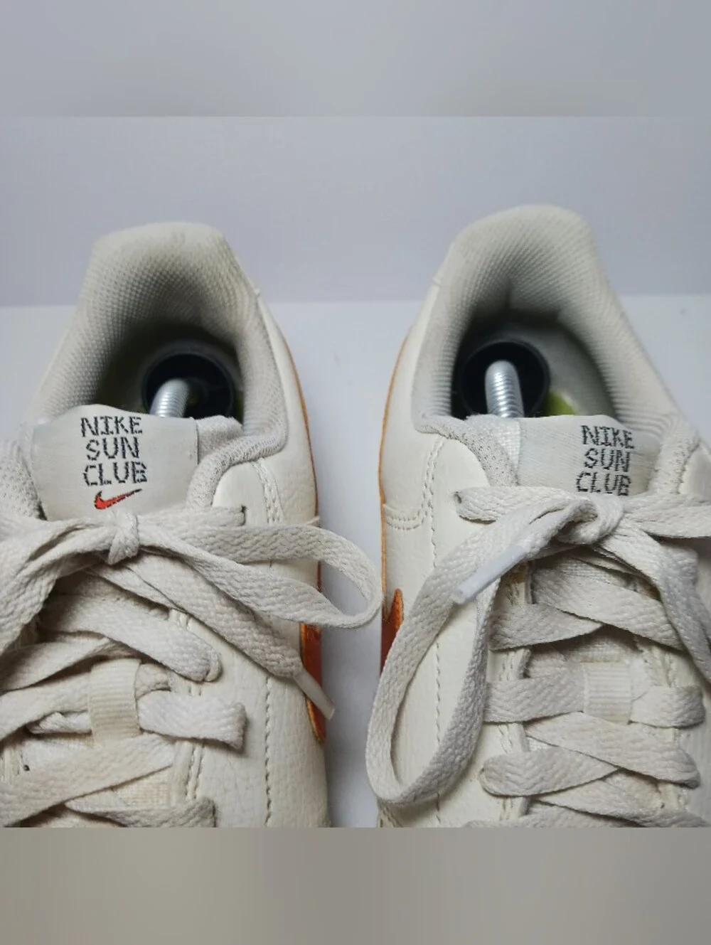 Nike classic low
