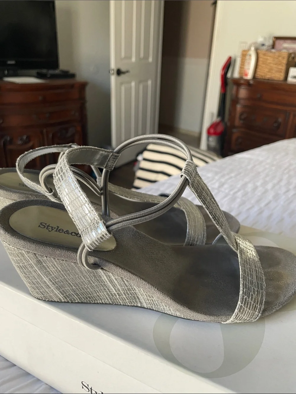 Style & Co. shimmery textured