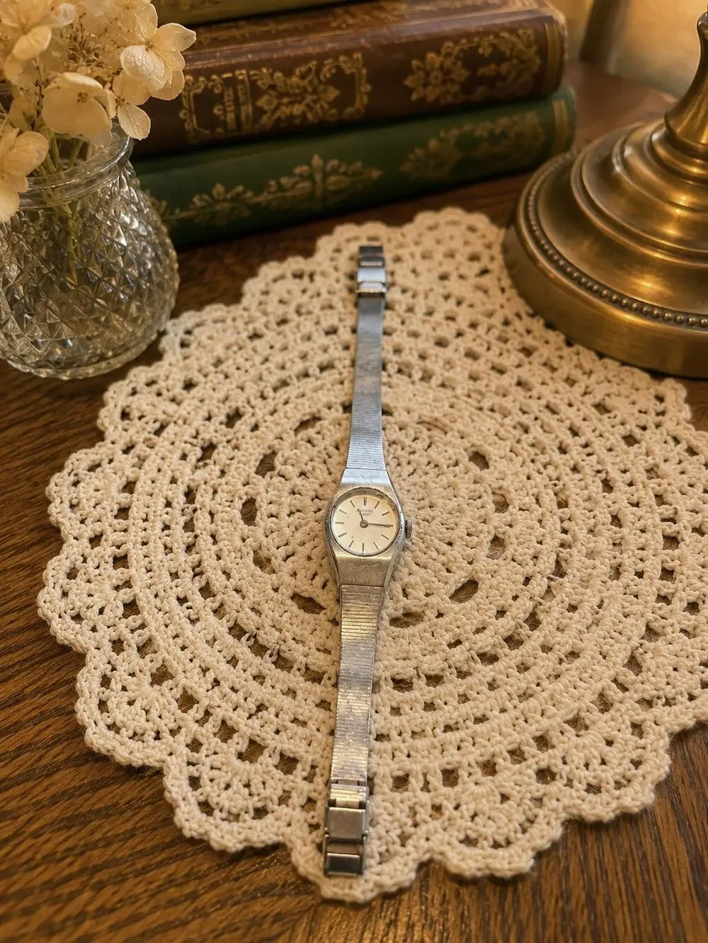 Vintage SEIKO 7320-0209 Silver Tone Quartz Analog Women's Watch Sz. 6 1/4