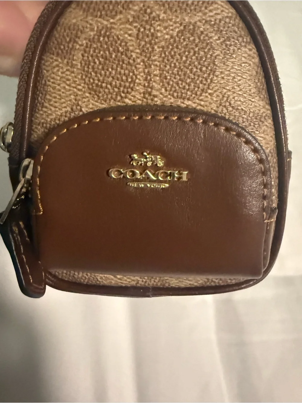 Coach mini court