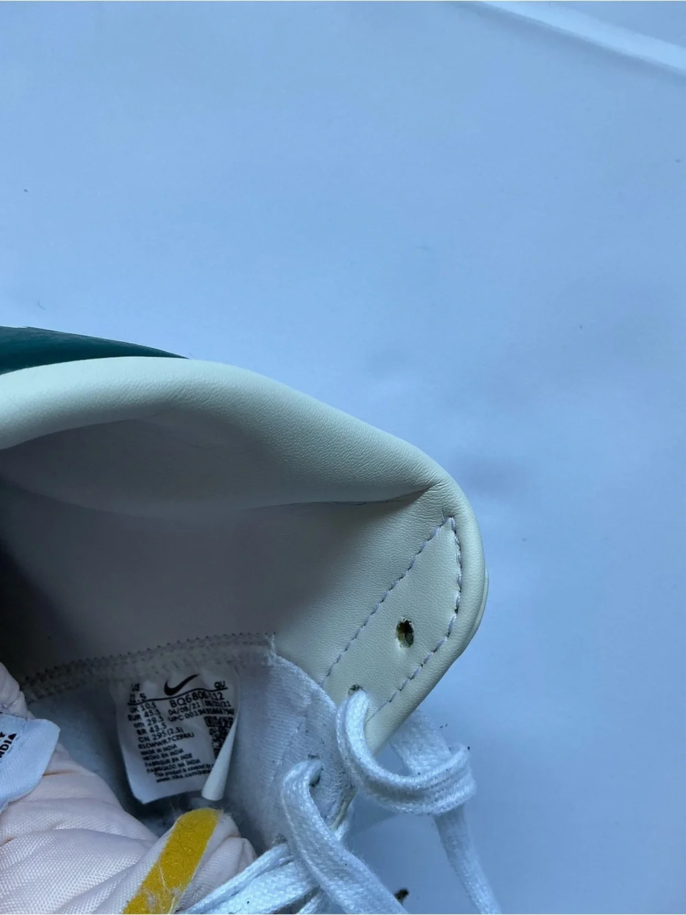 Nike Men’s High-Top Sneakers White with Teal Accents