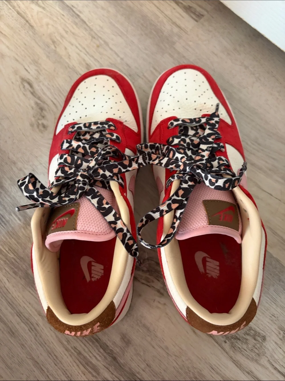 Nike low top