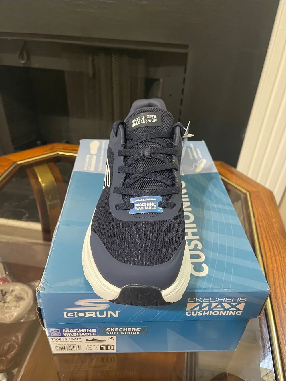 Skechers breathable navy