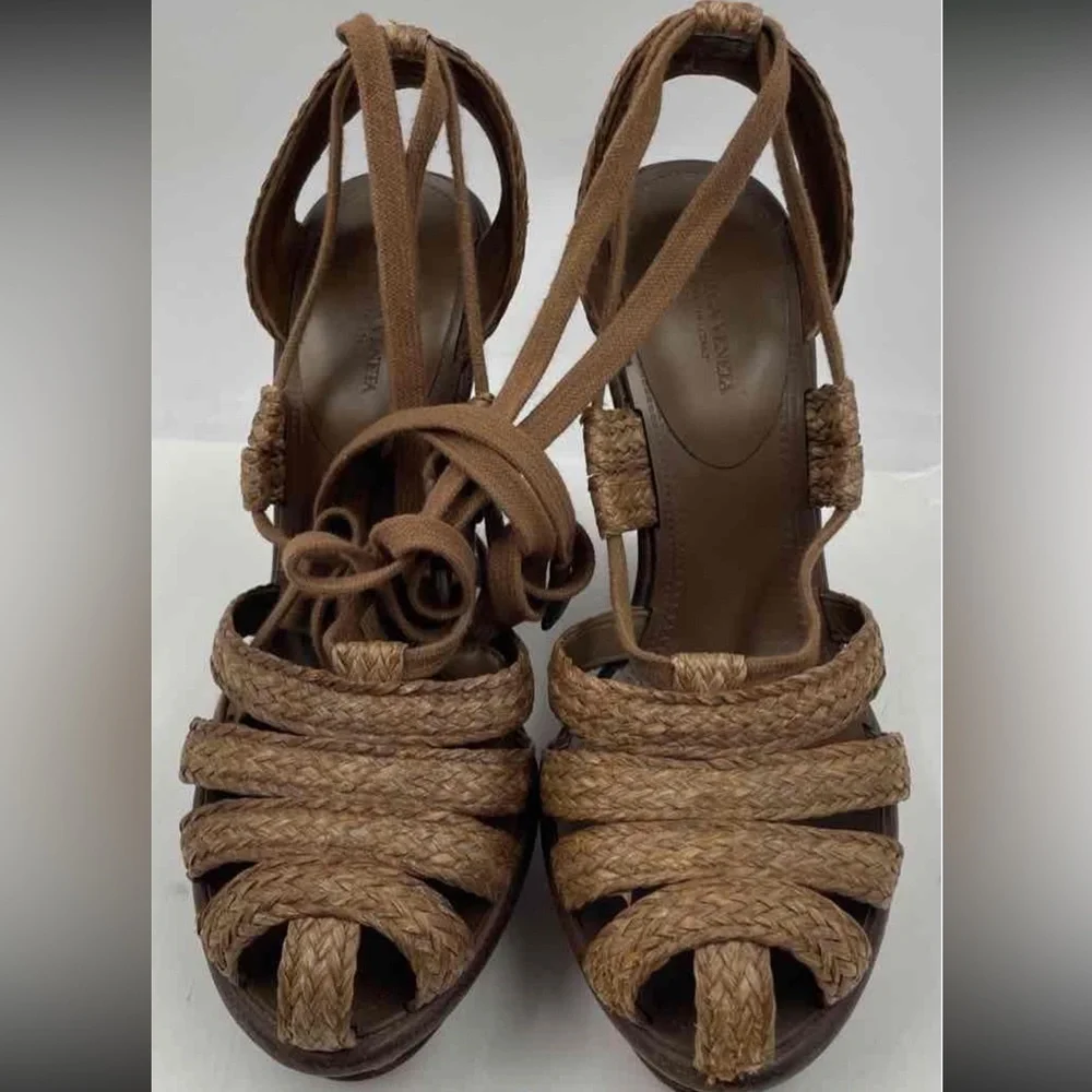 Bottega Veneta size offer