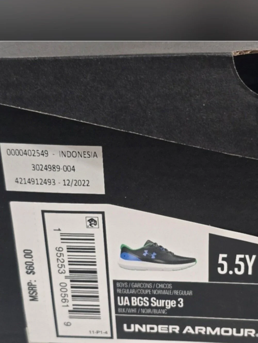 Under Armour Big Boys' Surge 3 Running Shoe Size 5.5Y