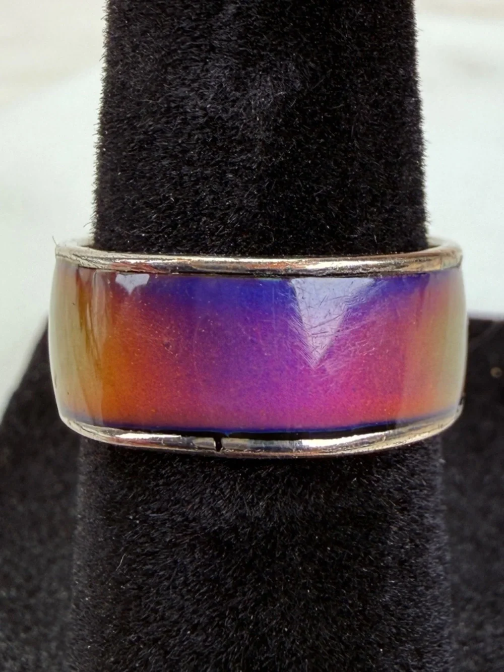 Vintage, silvertone, orange yellow blue green animal horse band ring