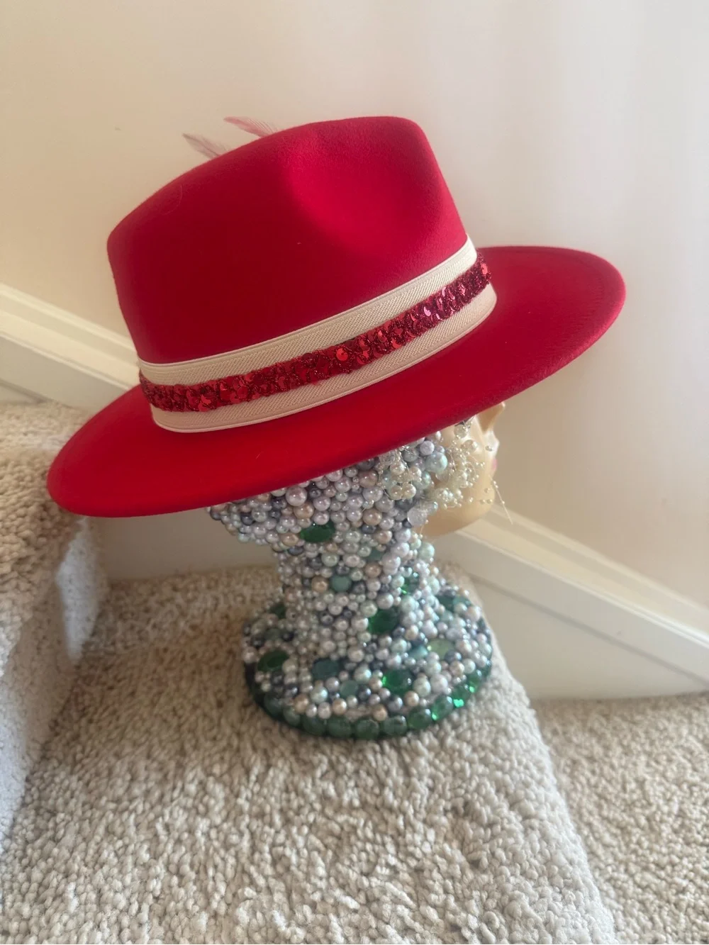 N/A stylish red