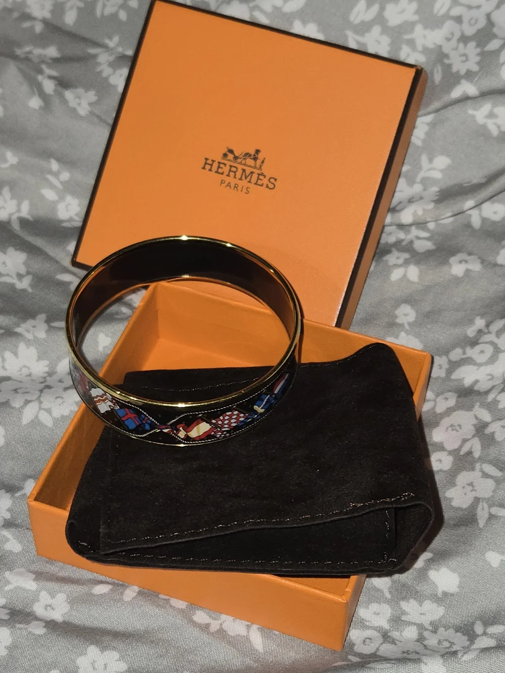 N/A hermes elegant