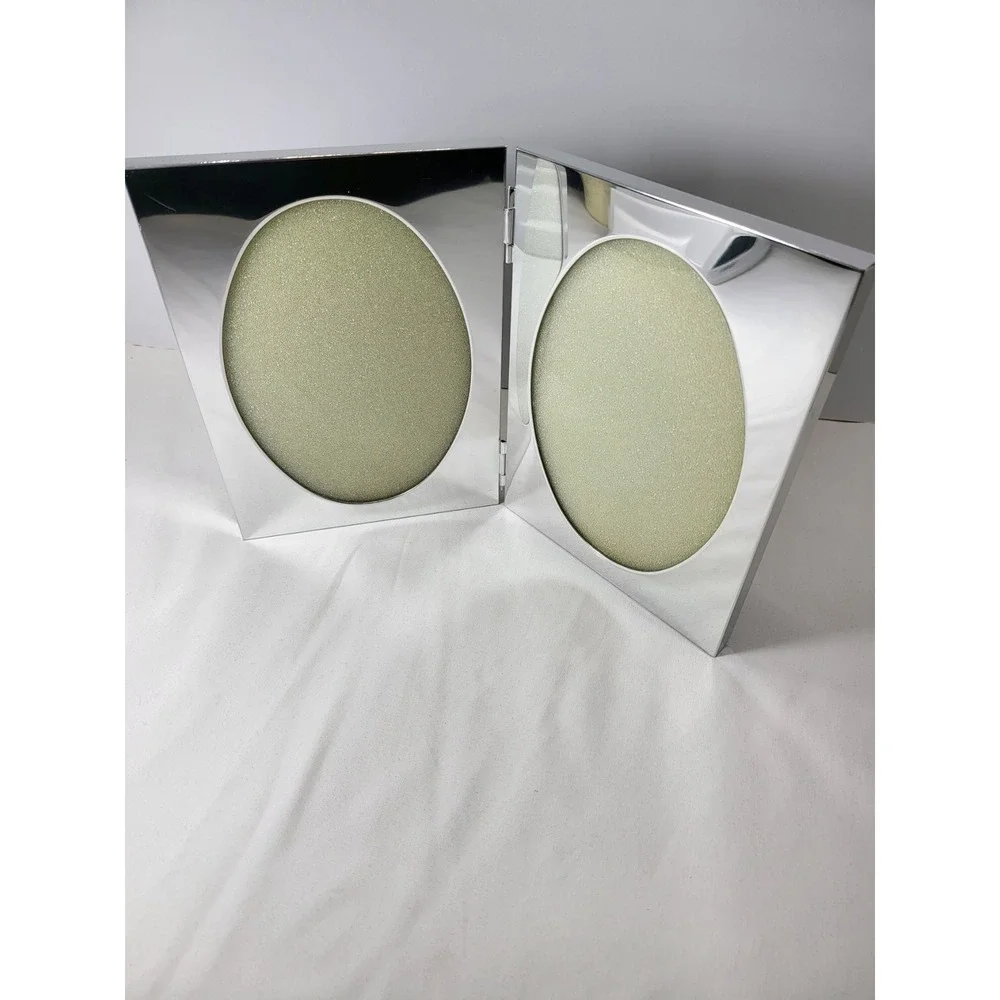 Modern Silver Chrome Double Folding Picture Frame Oval 5x7 Hinged Metal Velvet