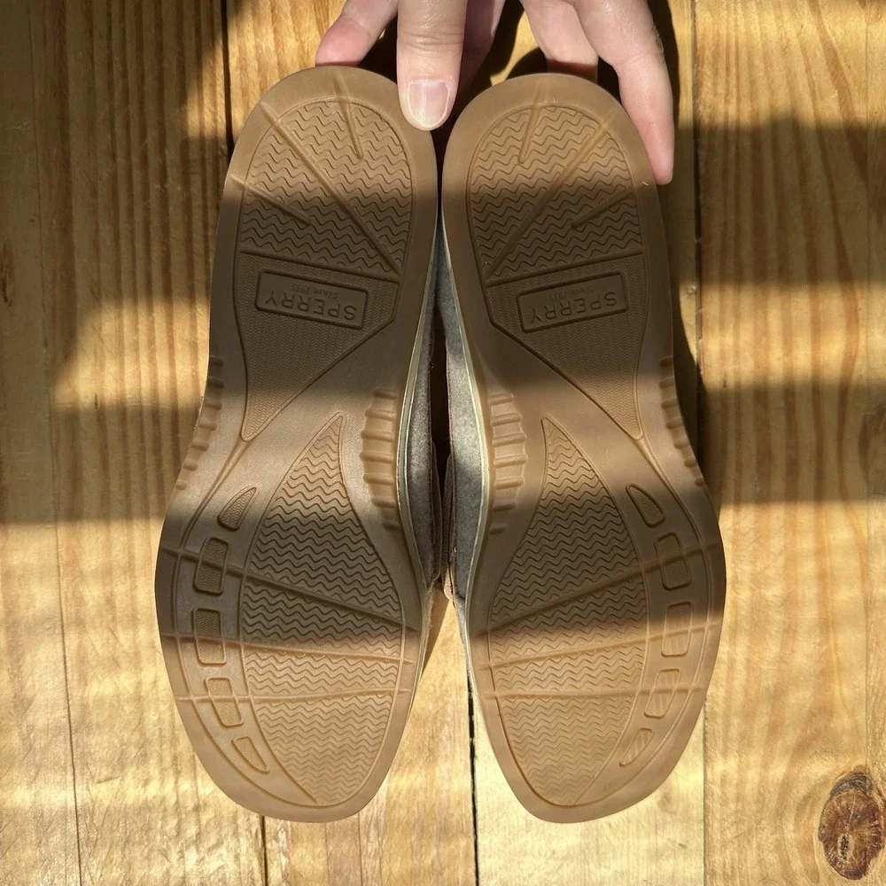 Sperry no box